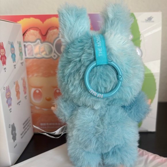 Pick 1 THE MONSTERS Big into Energy Series- Vinyl Plush Pendant Confirmed Labubu - Picture 6 of 8